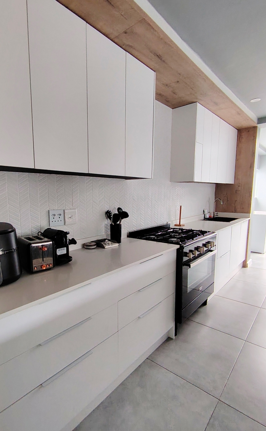 5 Bedroom Property for Sale in Brackenridge Western Cape